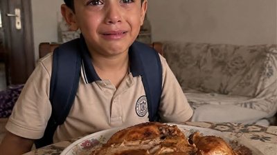 ابن اخويا كان بيزورني